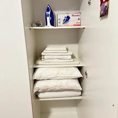 Centrumtwardastreet Station10min 1 Gb Sek * Warszawa